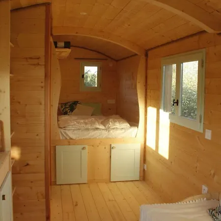 Un Chemin En Quercy Mauroux (Lot)